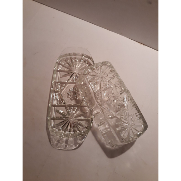 Vintage Anchor Hocking covered butter di - Picture 2 of 3